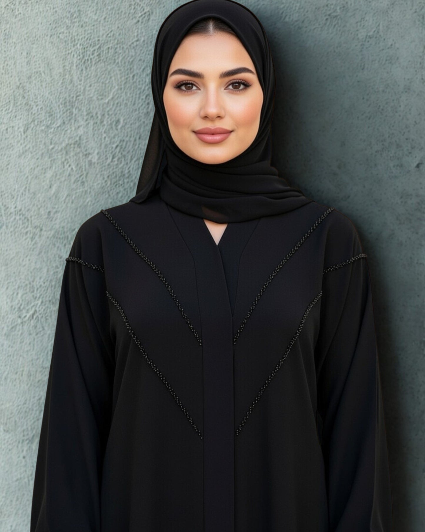 CENTRALSOUQ'S SIGNATURE LOGO ABAYA